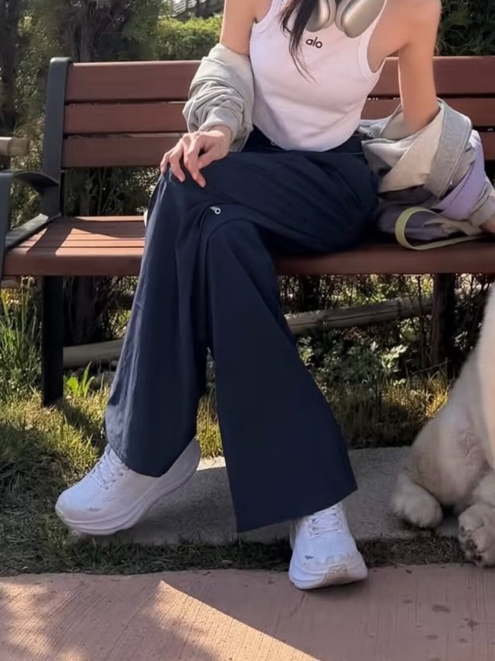 ALO Yoga Navy Blue Pants 😎 Suit Up Trouser, High Rise 30" Inseam Straight Leg - Picture 7 of 8
